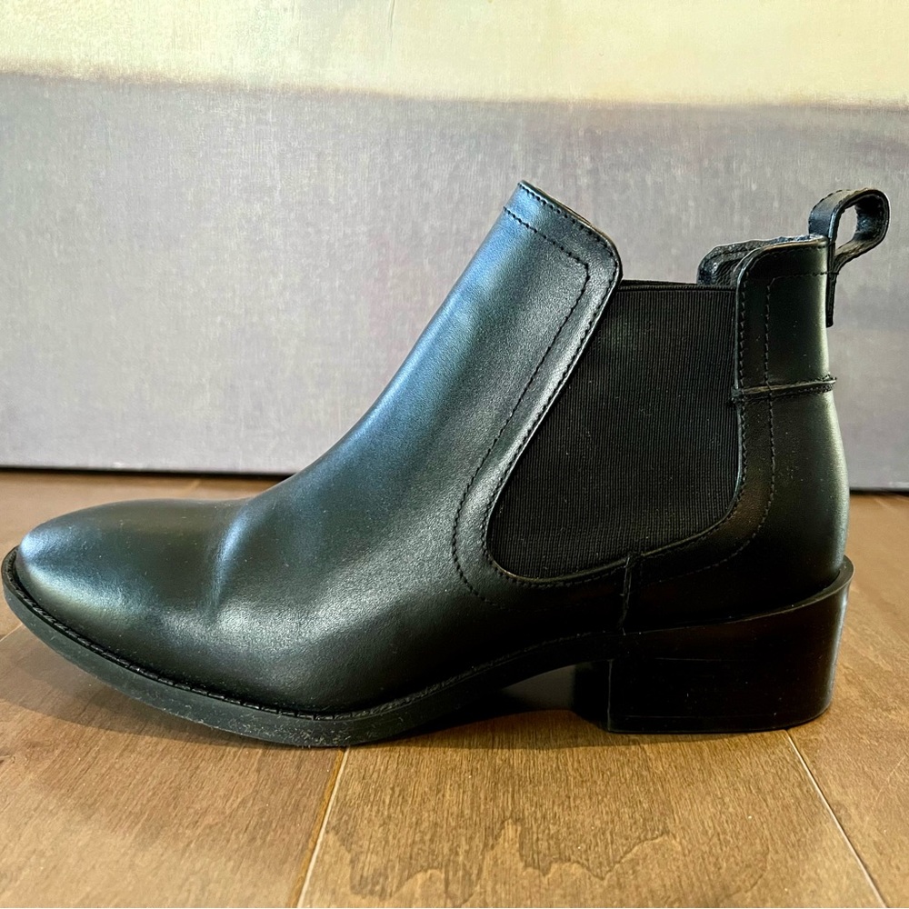 Black Chelsea Boots